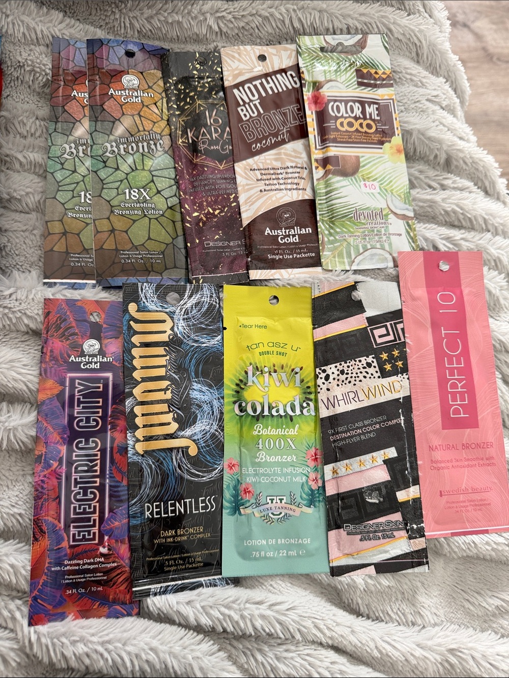 Dark Bronzer Tanning Lotion Packets (10 pack bundle)